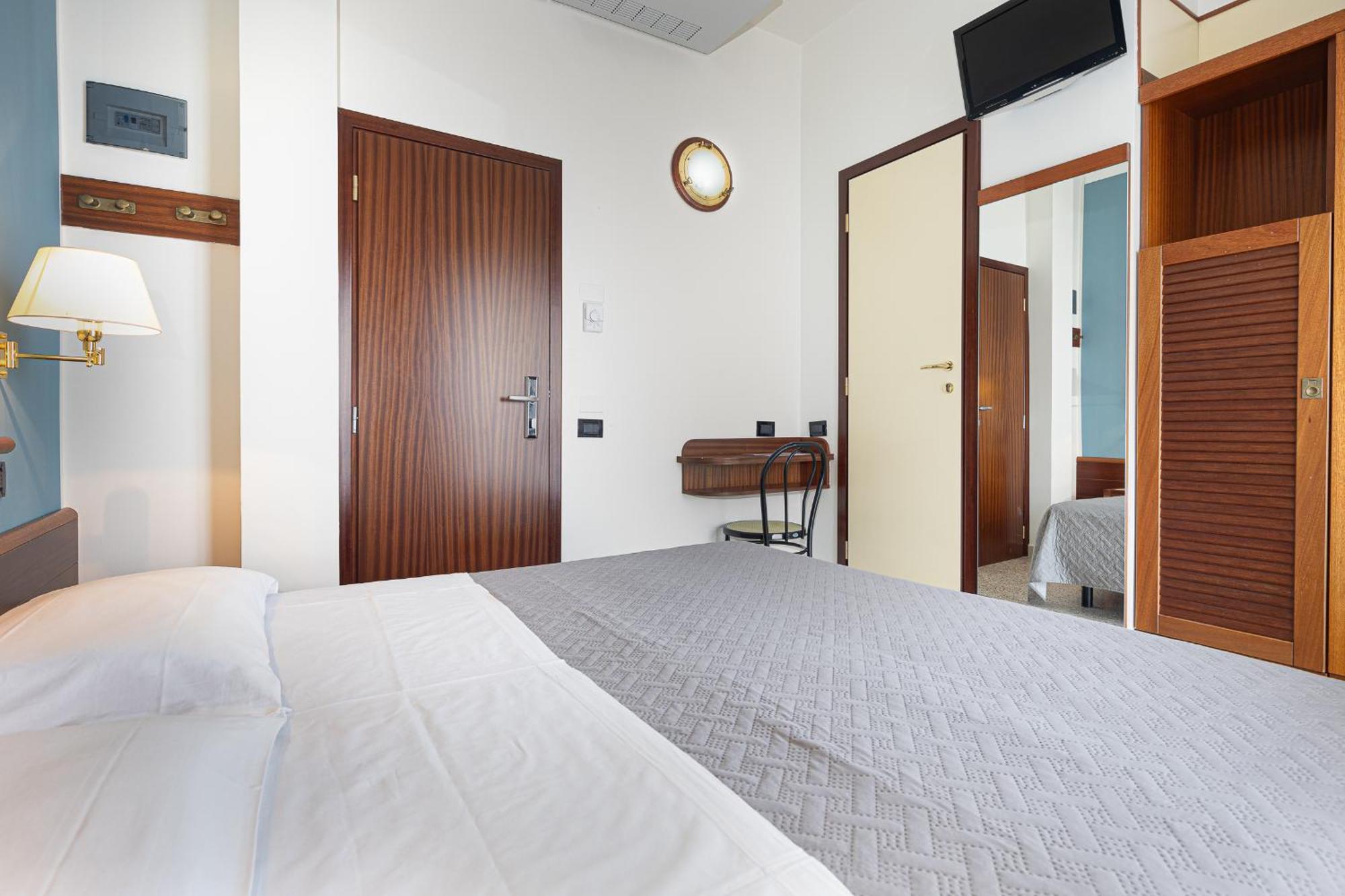 Hotel Avana Fronte Mare Ριτσόνε Εξωτερικό φωτογραφία