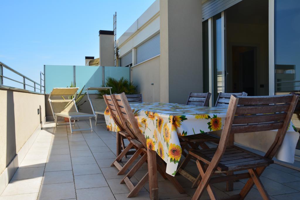 Hotel Avana Fronte Mare Ριτσόνε Εξωτερικό φωτογραφία