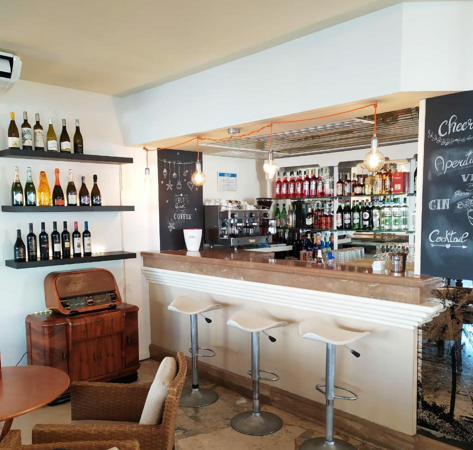 Hotel Avana Fronte Mare Ριτσόνε Εξωτερικό φωτογραφία